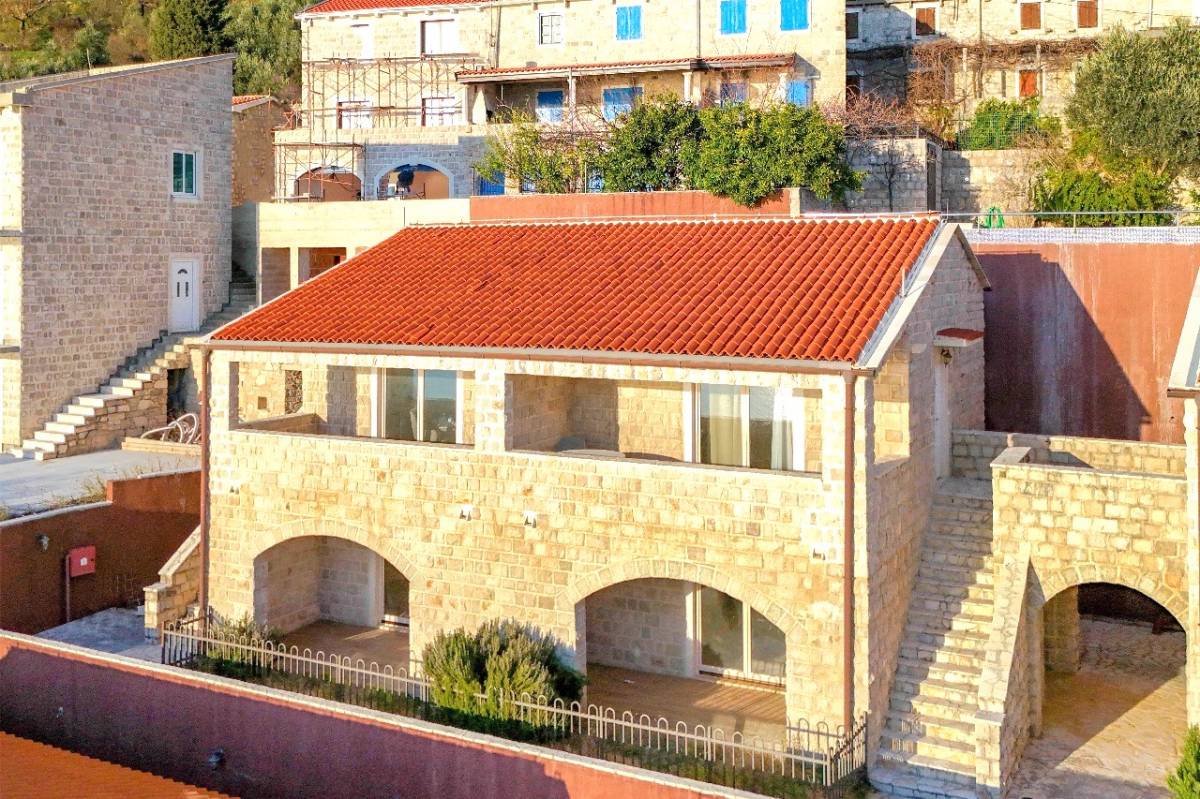 Budva, Reževići, stüdyo daire 46m²